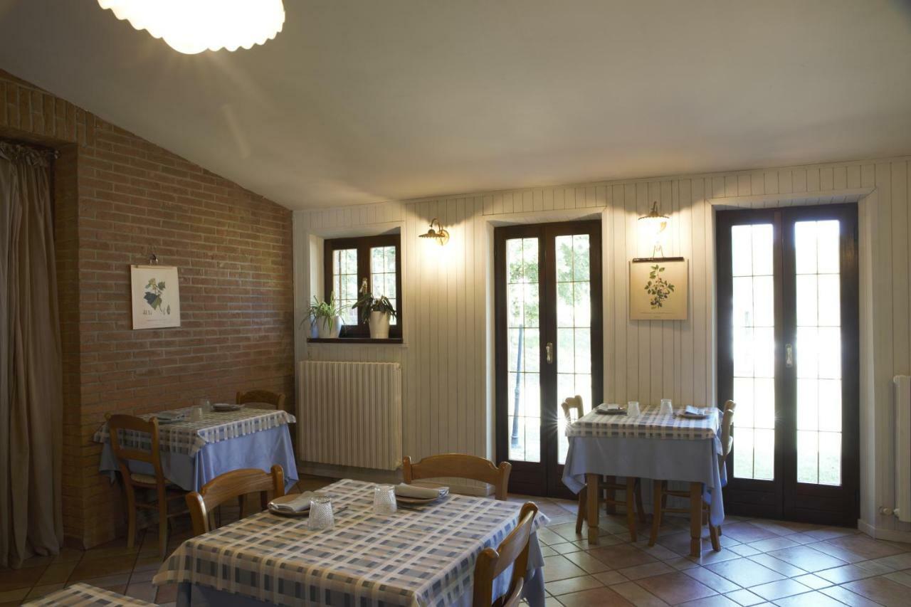 Country House Della Posta Maiolati Spontini エクステリア 写真
